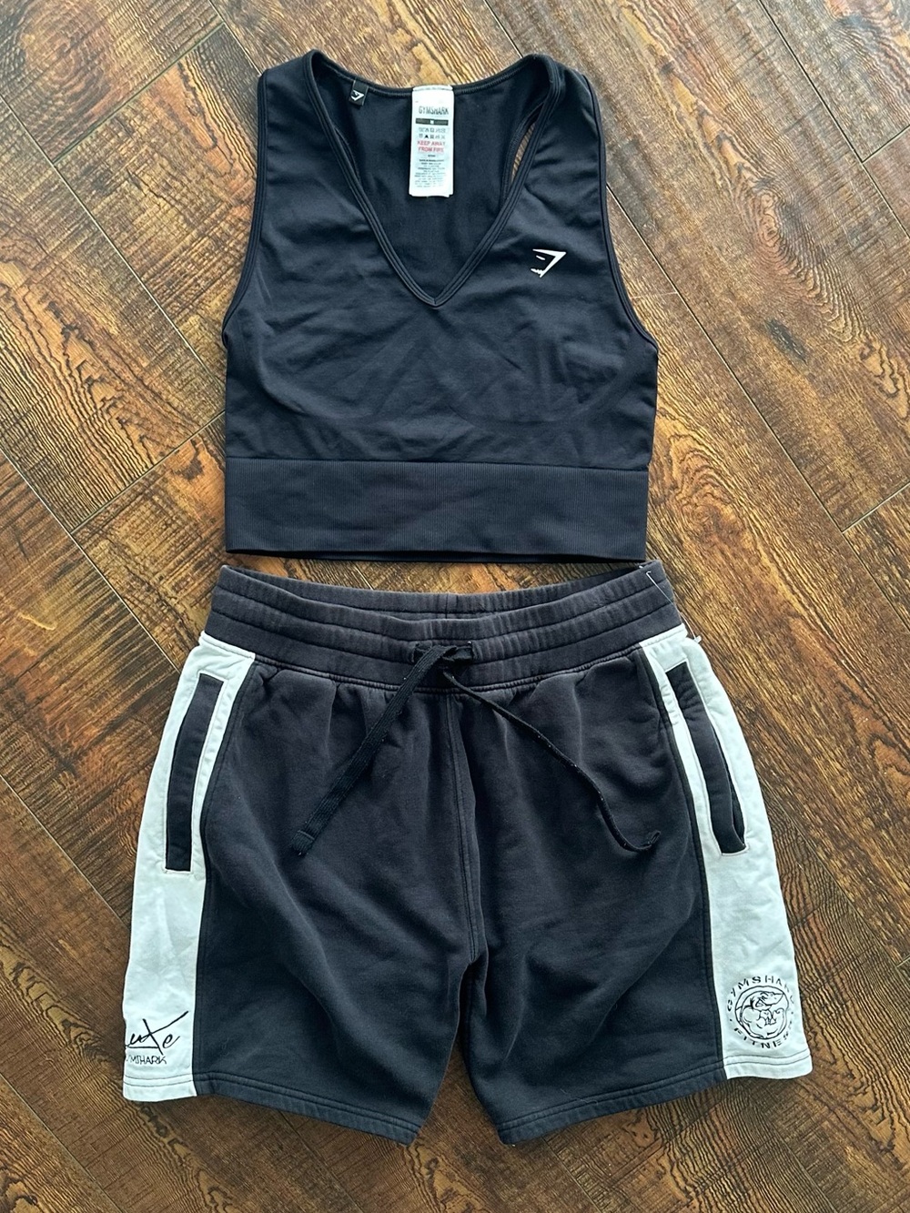 Gymshark Black V Bra and Athletic Shorts set - Black